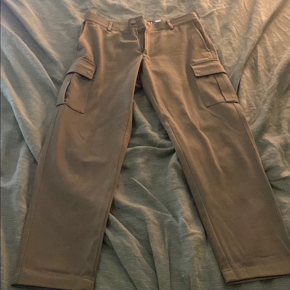 Green Cargo Pants with Durable Cotton Blend